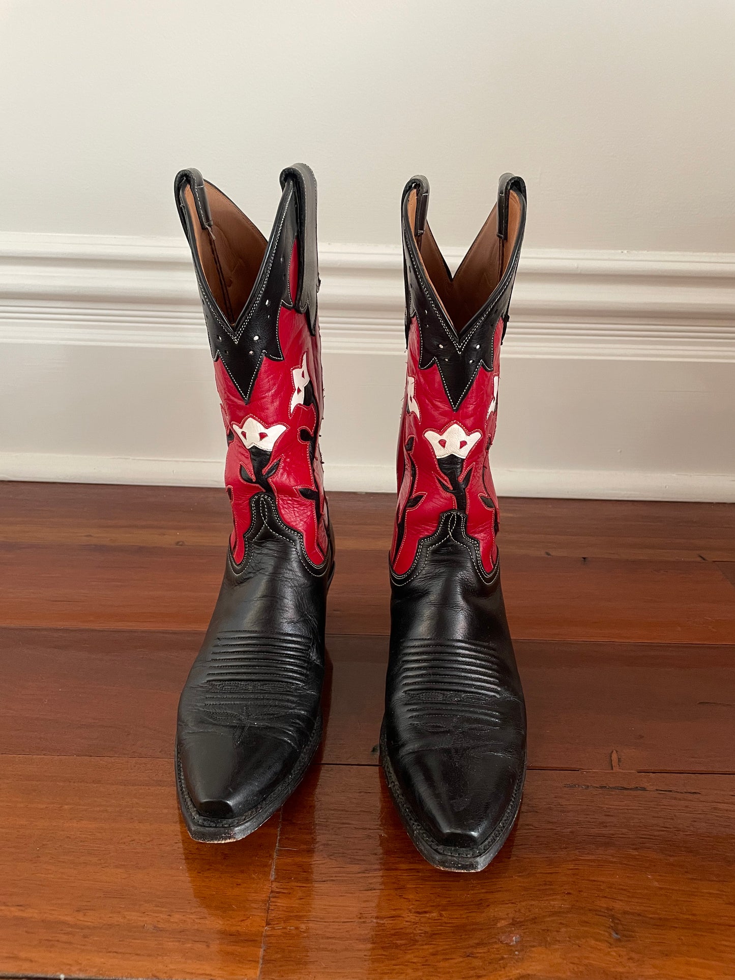 Rare vintage Lucchese Marlboro "Roadhouse Rambler" cowboy boots